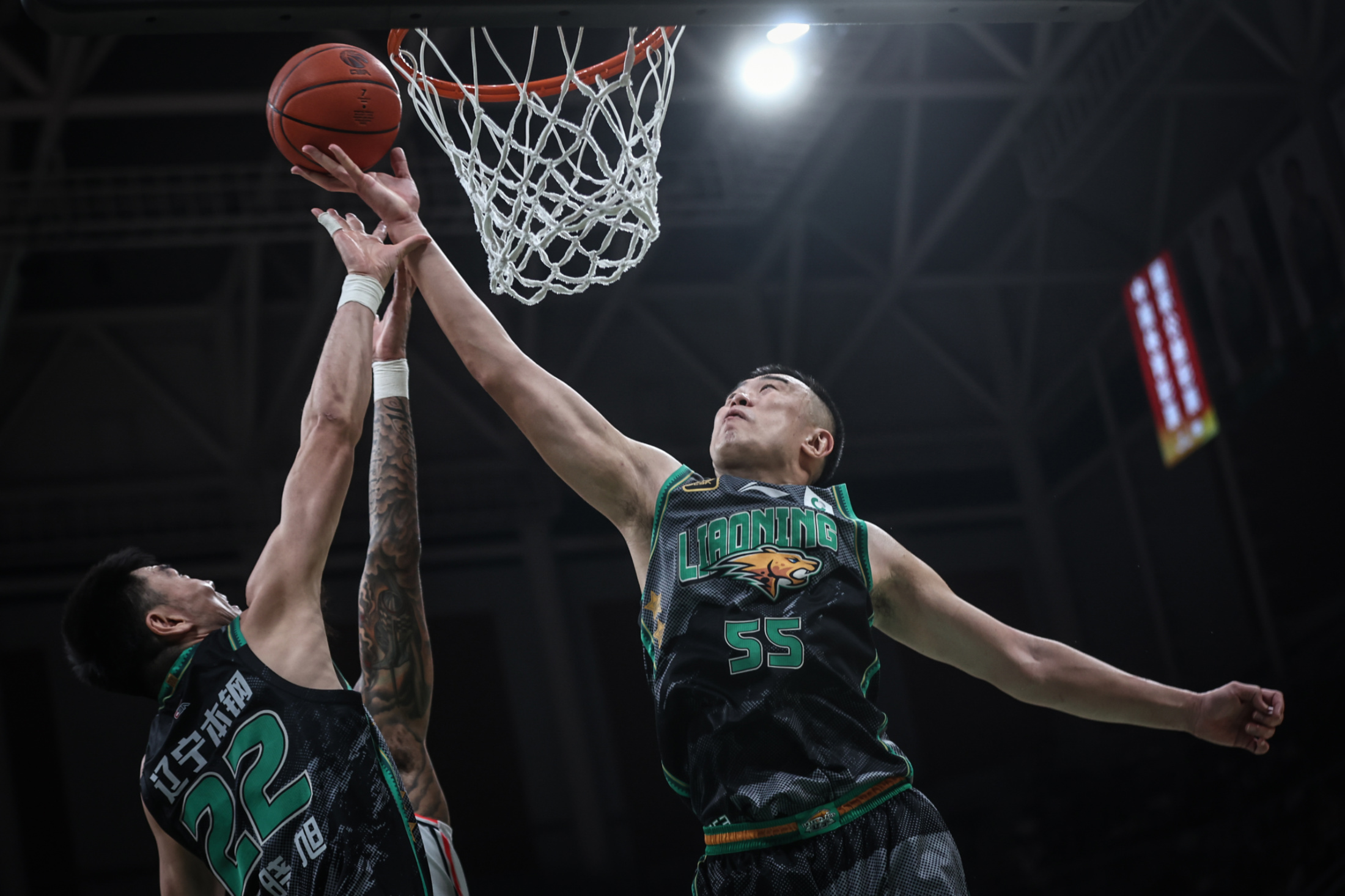 LOL联盟网站 -清晨NBA季后赛传出新动向，费耶诺德状态回暖，管理层表态——信心回归，纪律约束更严格 