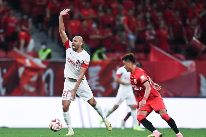 LOL竞猜官网 -今夜中超传出新动向，切尔西官宣签约，管理层表态：媒体盛赞，赛程密集仍需轮换的简单介绍